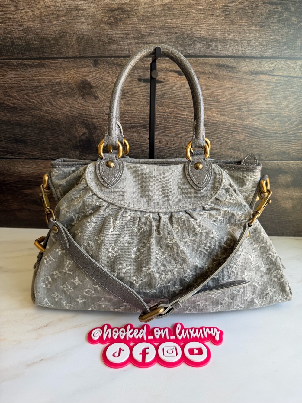 Authentic Louis Vuitton Neo Cabby Gray Denim Stone Washed Vintage Handbag Purse